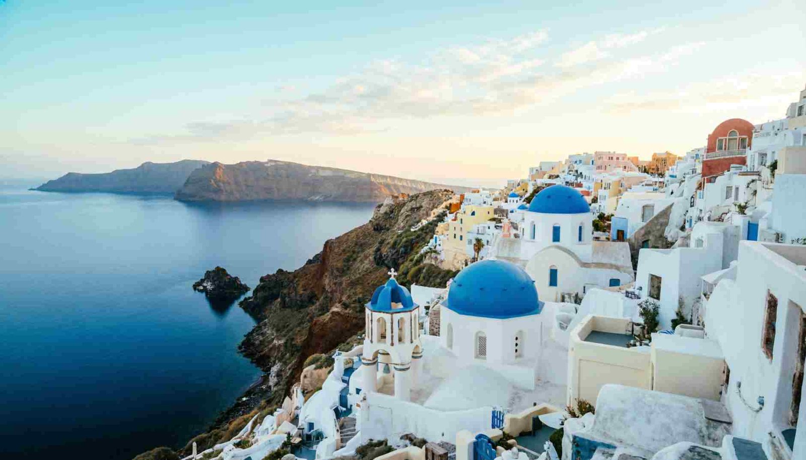 Best Time to Travel to Greece